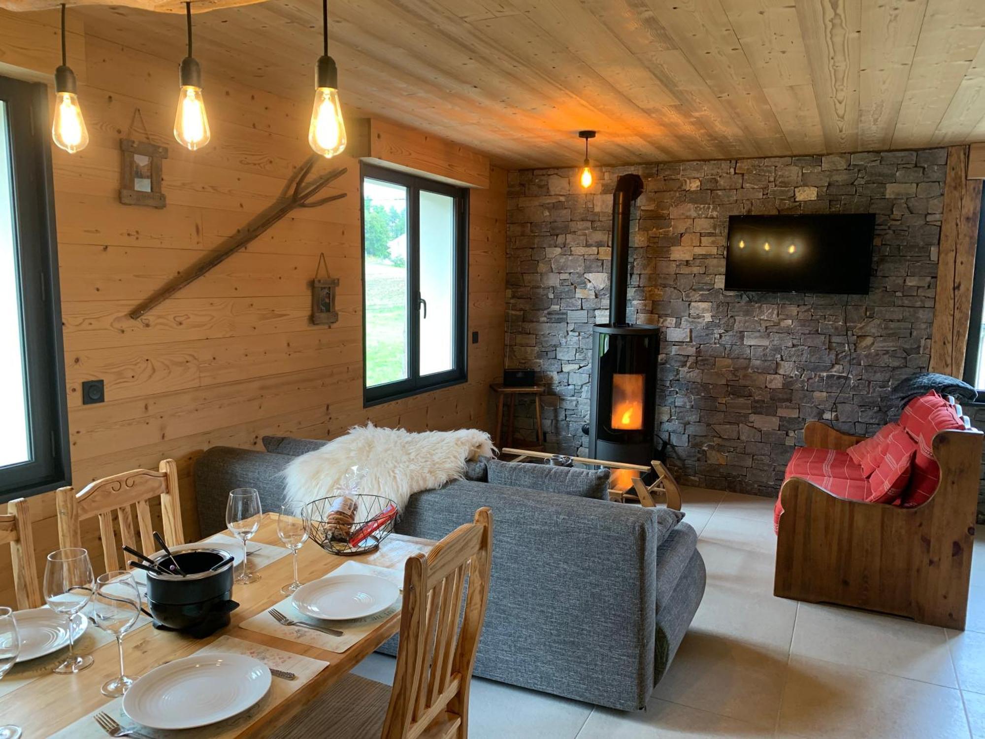 エパニ・メツ・テッシL'Ecureuil, Chez Le Charpentier D'Antan, La Chaleur Du Bois, Le Calme De La Campagneアパートメント エクステリア 写真